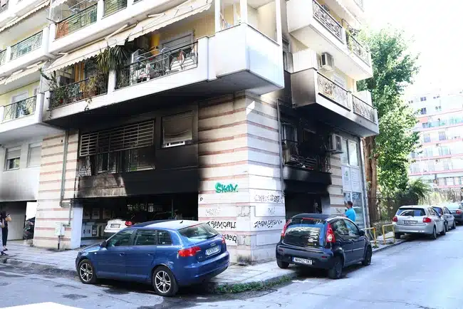 Μπαράζ επιθέσεων σε σπίτια στελεχών της Νέας Δημοκρατίας – Αναλαμβάνει η Αντιτρομοκρατική 2 thessaloniki gazakia 1.jpg