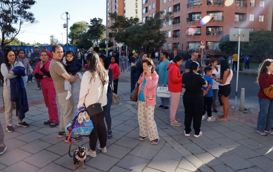 colombia erthquake 4 2