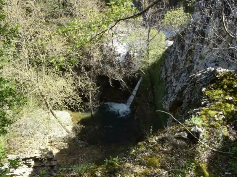 Τραγωδία στη Βέροια: Νεκρή 18χρονη στους Καταρράκτες Δερματά 1 dermatahmathia.png