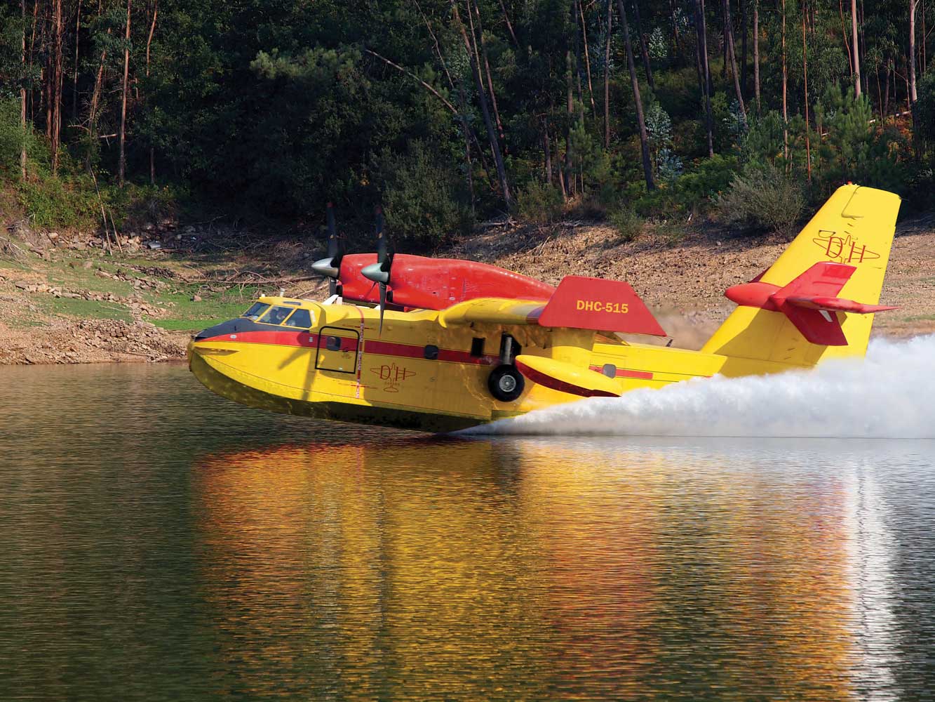 dhc 515 water