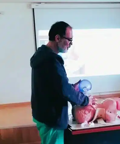 Θρήνος για τον Ερρίκο που πέθανε εν ώρα εργασίας - Ήταν πατέρας ενός παιδιού 1 erikos tsiagouris