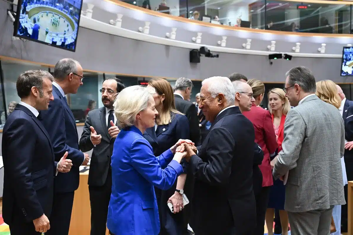 Ευρωπαϊκό πακέτο 6,1 δισ. ευρώ στην Ουκρανία για αντιαεροπορική άμυνα 1 evropaiko simvoulio 0