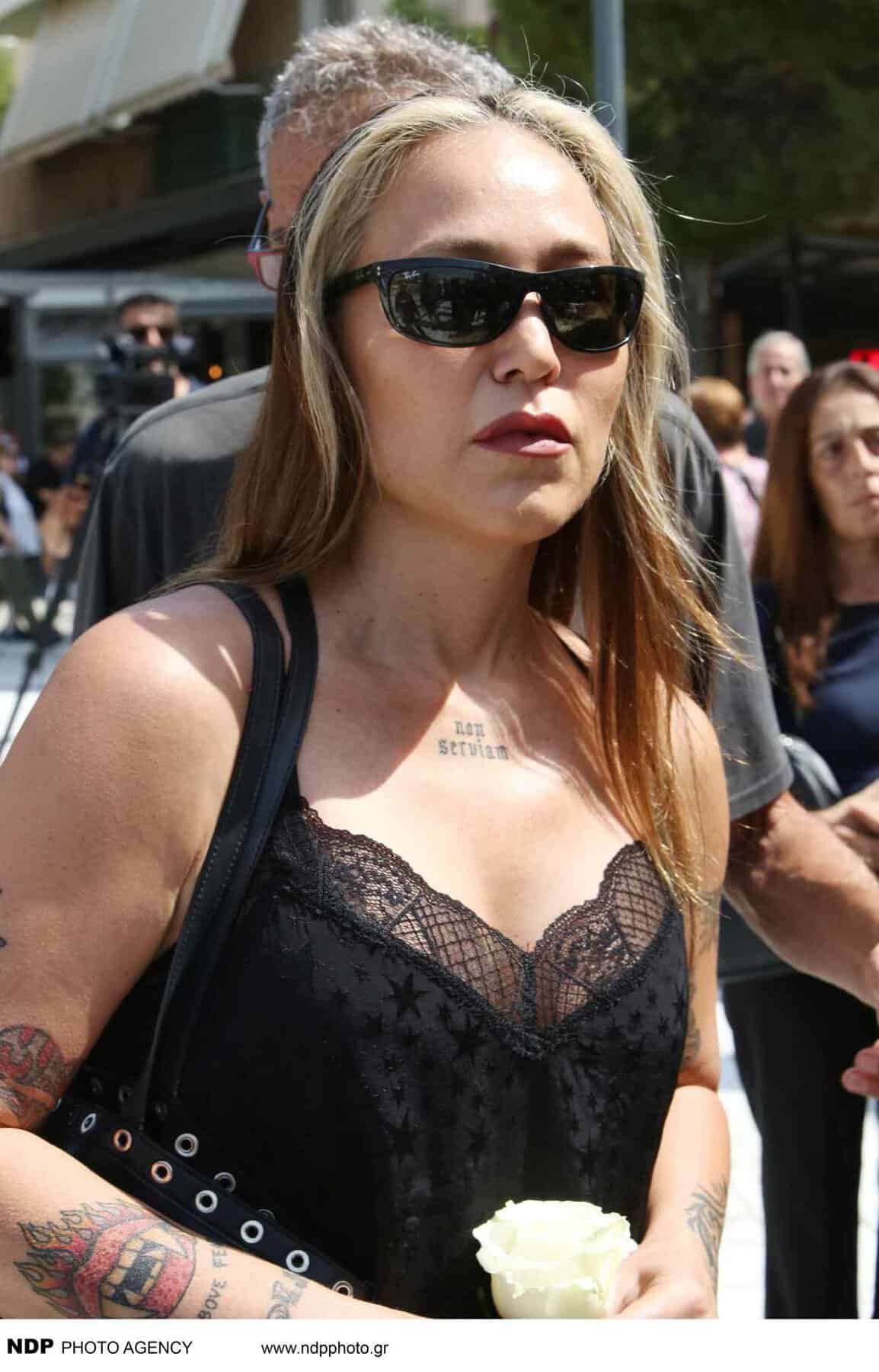 Εξαφανισμένα τα μεγάλα ονόματα από την κηδεία του Κόκοτα: Ούτε Βίσση, ούτε Βανδή πάτησαν το πόδι τους - Ποιοι έδωσαν το παρόν στο τελευταίο αντίο 14 img 6507 1