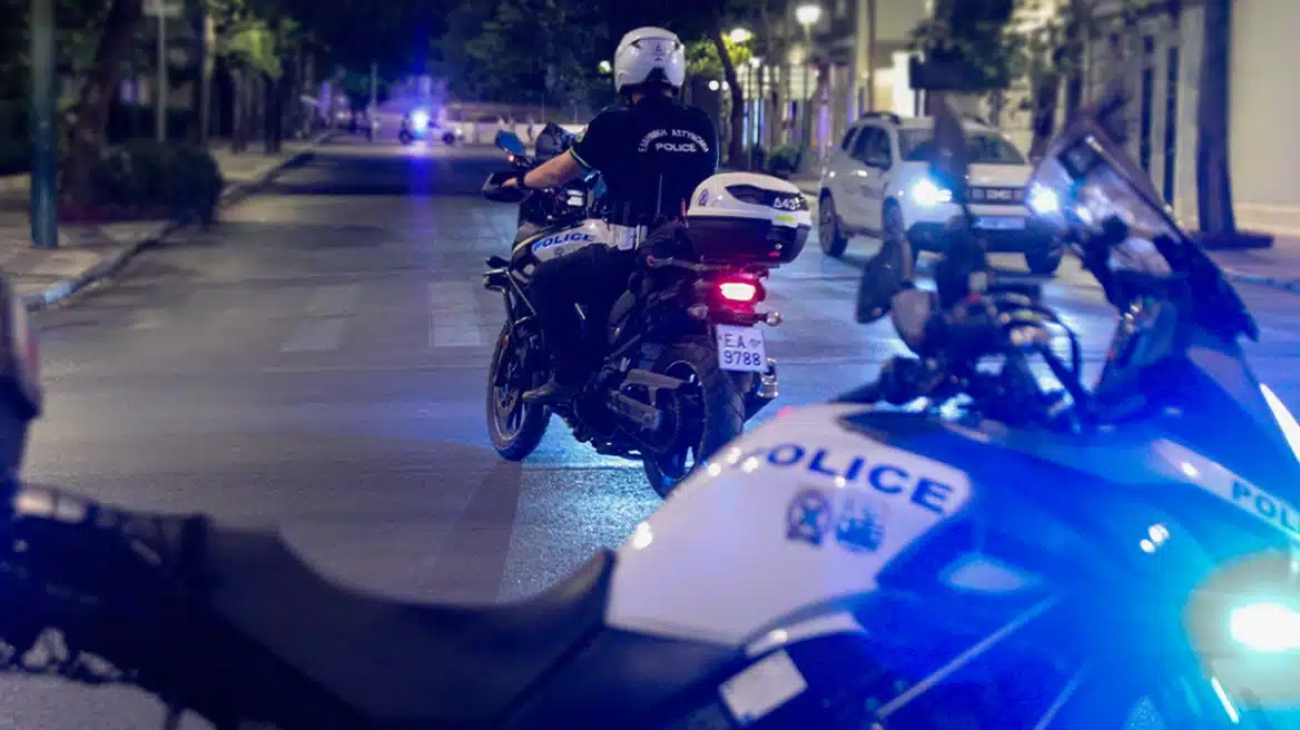 Φρίκη στην Κυψέλη - Εντοπίστηκε νεκρό βρέφος σε δοχείο 1 maketa dias