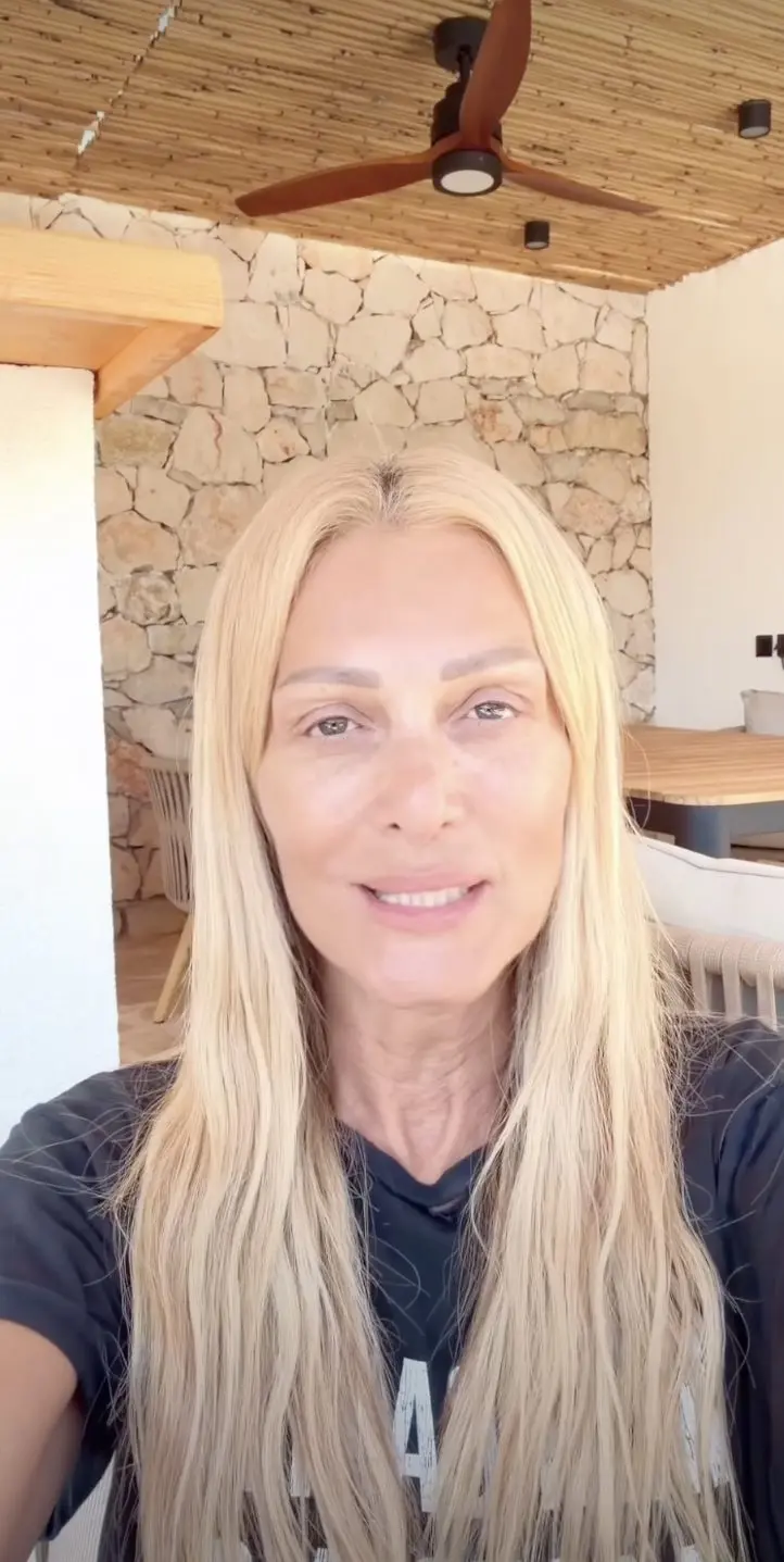 Νατάσα Θεοδωρίδου: Αμακιγιάριστη στο Instagram – «Πόσο όμορφη είναι η ζωή» 1 natasa2