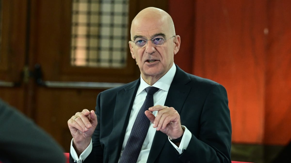 nikos dendias