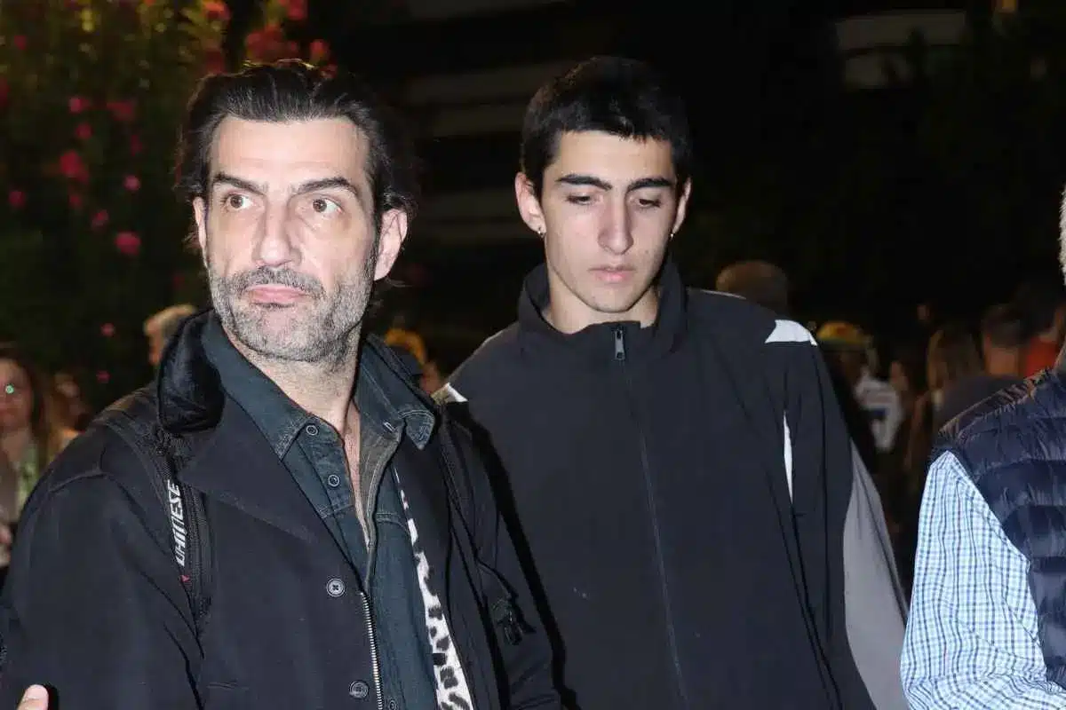 Νίκος Κουρής: Αποκάλυψε σε ποια σχολή πέρασε ο γιος του – «Προφανώς είμαι περήφανος» 3 nikos kouris synentefxi gios 2