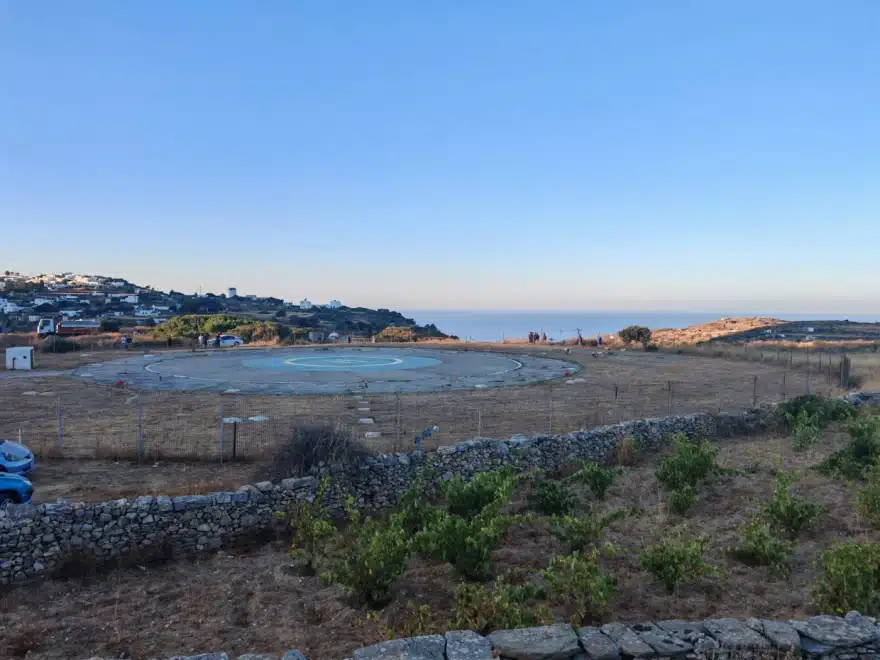 Γαμήλιο ταξίδι στην Ελλάδα μετατράπηκε σε τραγωδία στη Σίφνο 4 sifnos