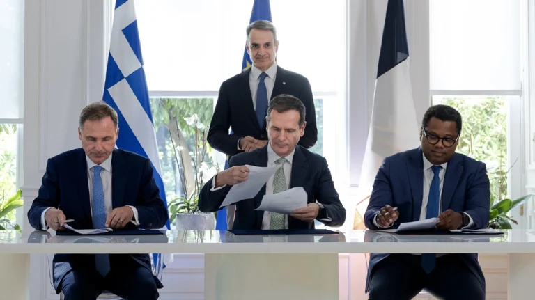 Έπεσαν σήμερα οι υπογραφές – Έρχεται μεγάλη ανάπτυξη στην Ελλάδα