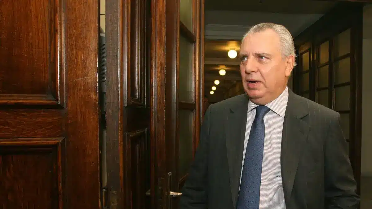 Καταραμένο έτος: 33 διάσημοι Έλληνες που έχουν πεθάνει μέσα στο 2026 8 anastasis papaligouras 1 1200x675 1