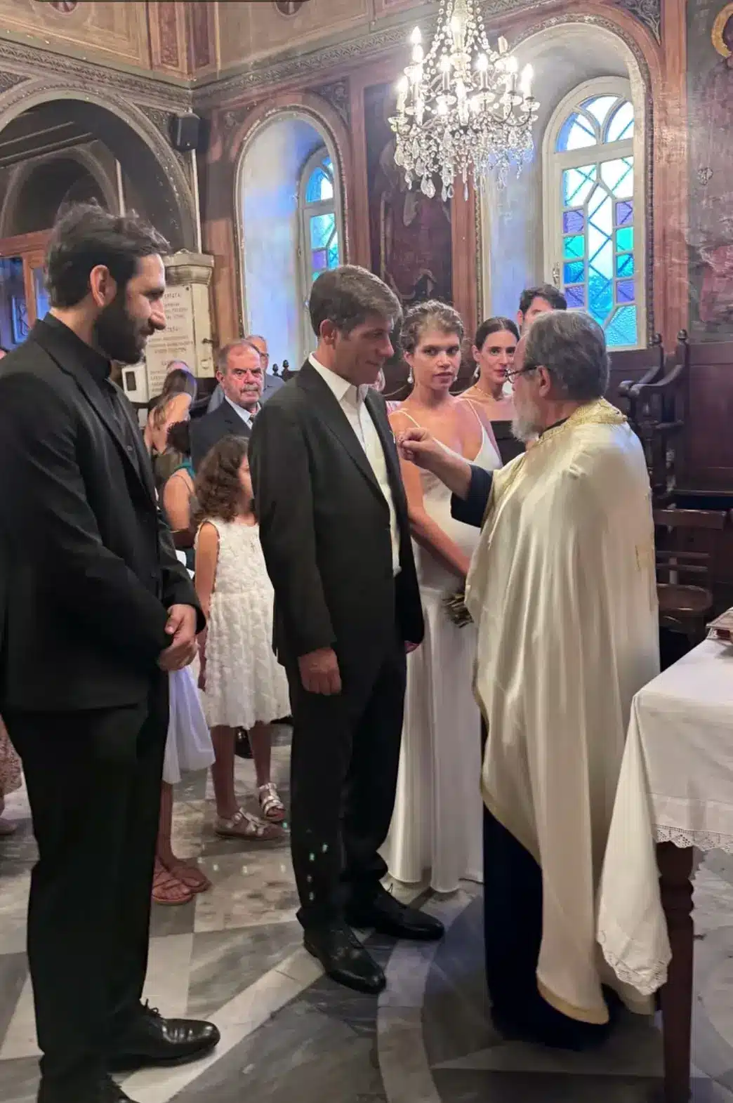 Παντρεύτηκε γνωστός Έλληνας ηθοποιός και δεν το πήρε κανείς χαμπάρι 9 andreas kontopoylos gamos 1