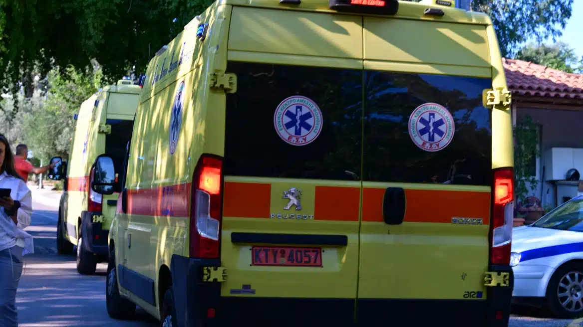 Τραγωδία στην Κοζάνη - Νεκρή 16χρονη μαθήτρια σε σχολείο 1 dafni ekav