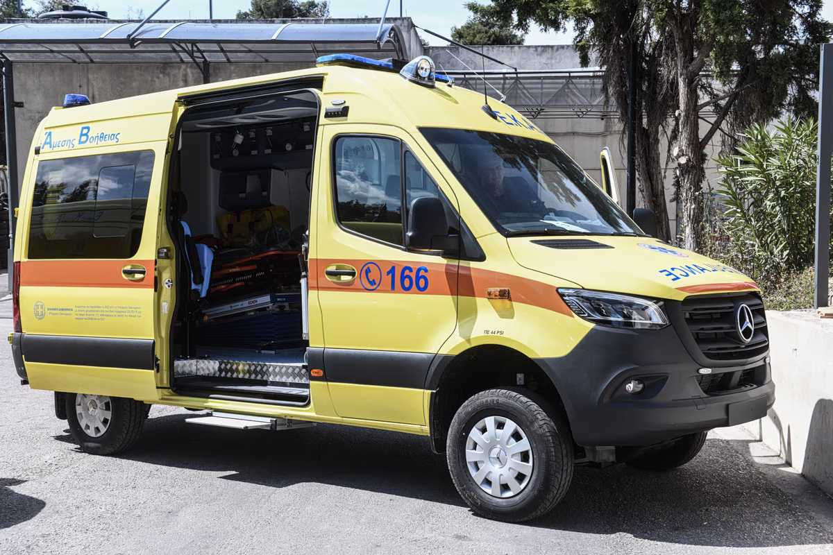 Ηλιούπολη: Γυναίκα έπαθε ανακοπή μετά από κεραυνό – Νοσηλεύεται σε ΜΕΘ 2 ekav 1 1200x800 1