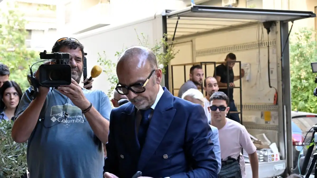 Μαρτυρία γυναίκας για τον Ηλία Θεοδωρόπουλο: «Μου είπε ότι η αναισθησιολόγος ήταν η “@@@@@” του» 2 giatros kolonaki 1200x675 1