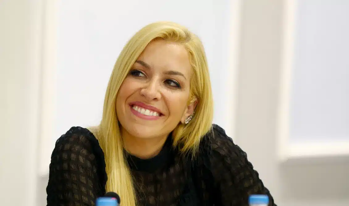 Μαρία Αναστασοπούλου: Η απάντηση στις φήμες για σχέση με τον Δημήτρη Πανόπουλο - «Ξέρει τα πάντα για μένα, κι εγώ για εκείνον» 1 maria anastasopoulou tiletheasi maria bakogianni video diloseis dimitris panopoulos