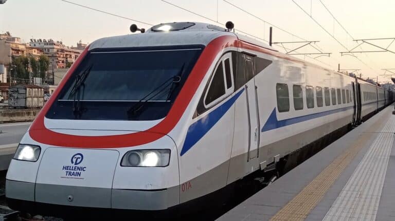Έγινε το πρώτο σιδηροδρομικό δρομολόγιο Αθήνα – Θεσσαλονίκη με 100% σηματοδότηση και τηλεδιοίκηση