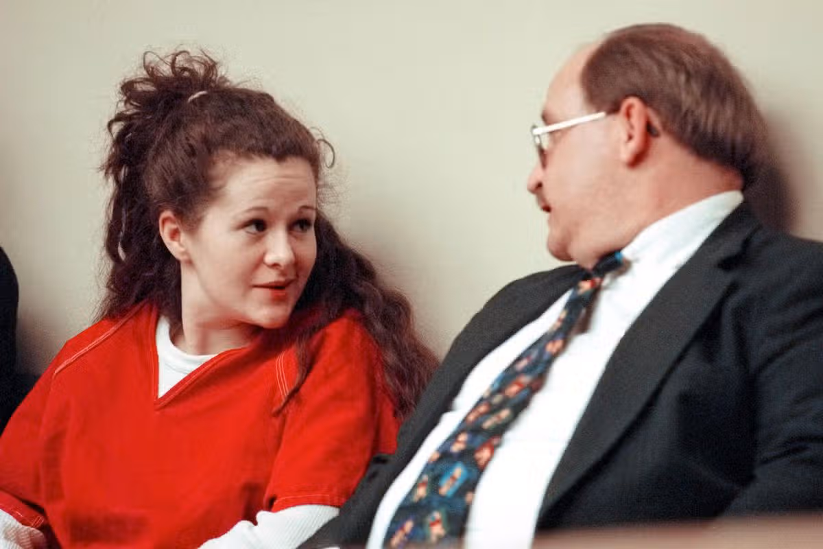 0 pay news christa gail pike