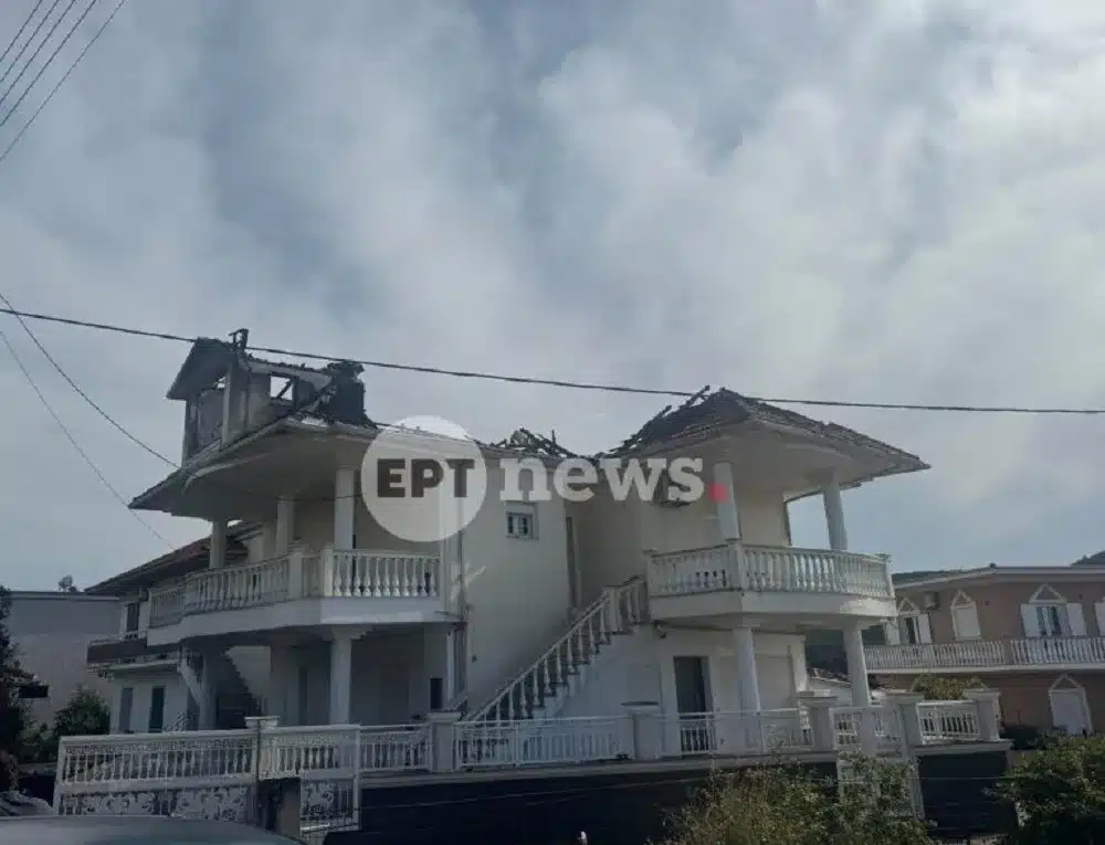 Πάργα: Κεραυνός προκάλεσε φωτιά σε διώροφη κατοικία – Καταστράφηκε ολοσχερώς η σοφίτα 3 67546