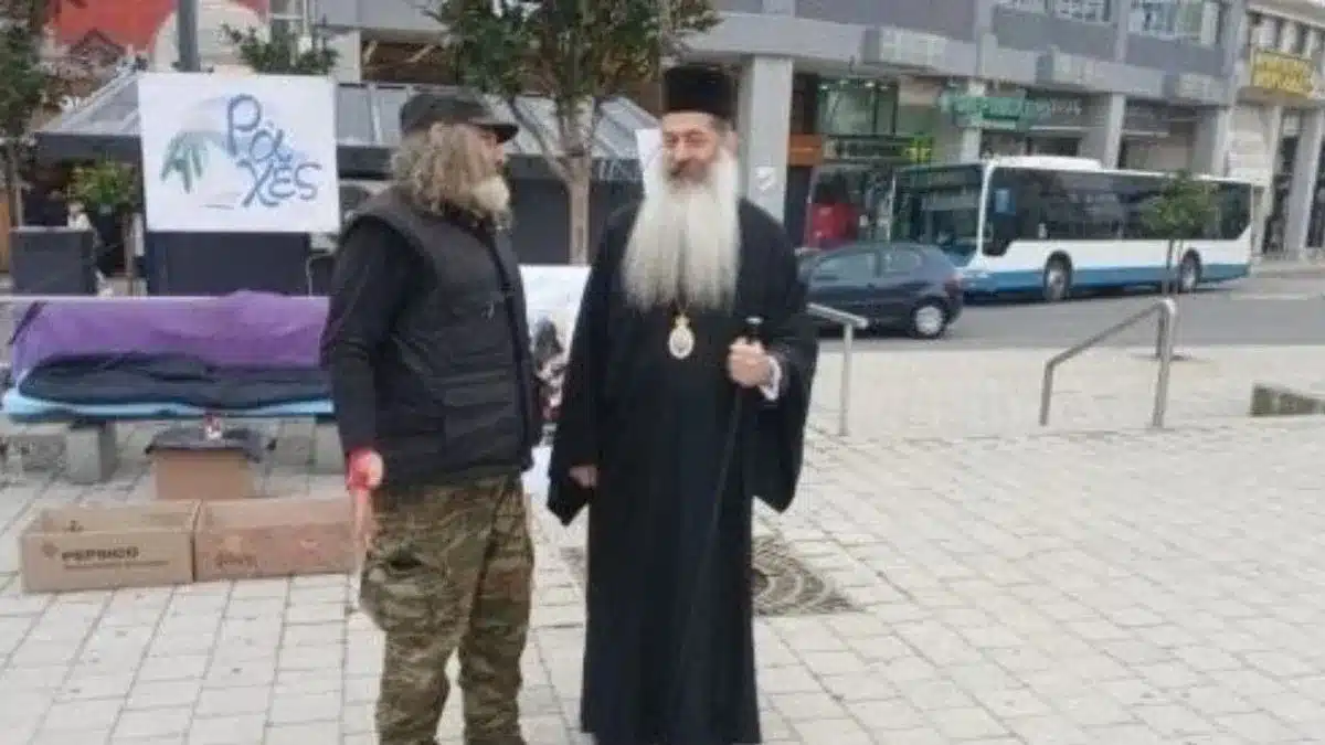 Θρήνος στη Λαμία: Πέθανε ο Σταύρος Ανωγειανάκης, ο άνθρωπος που ντυνόταν «άστεγος» για καλό σκοπό 2 anogianakis 2