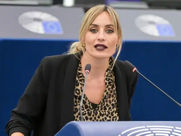 eleonora meleti.jpg