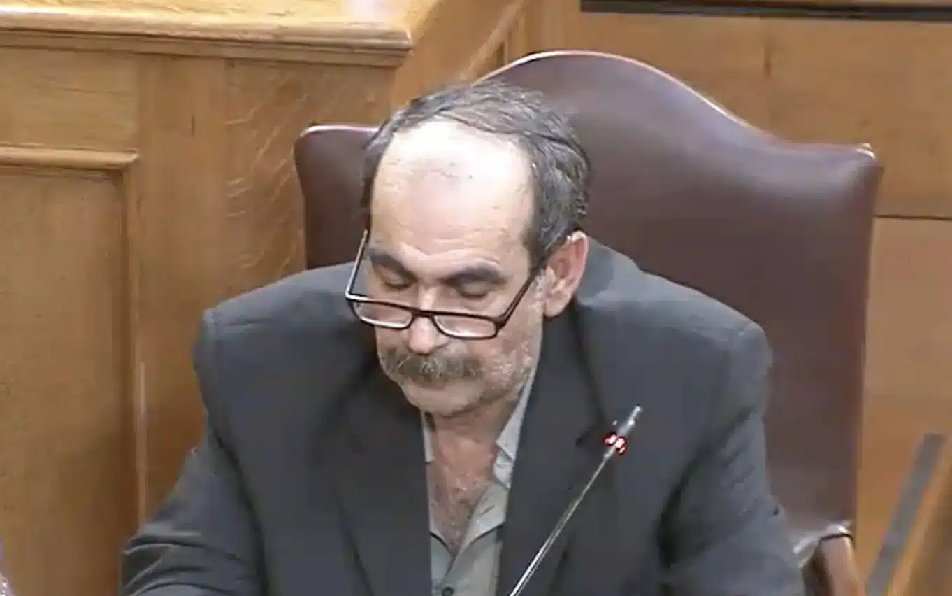 Στο νοσοκομείο ο Γιώργος Ξυλούρης - Αναβλήθηκε για το 2027 η δίκη του για τον ΟΠΕΚΕΠΕ 3 frapes