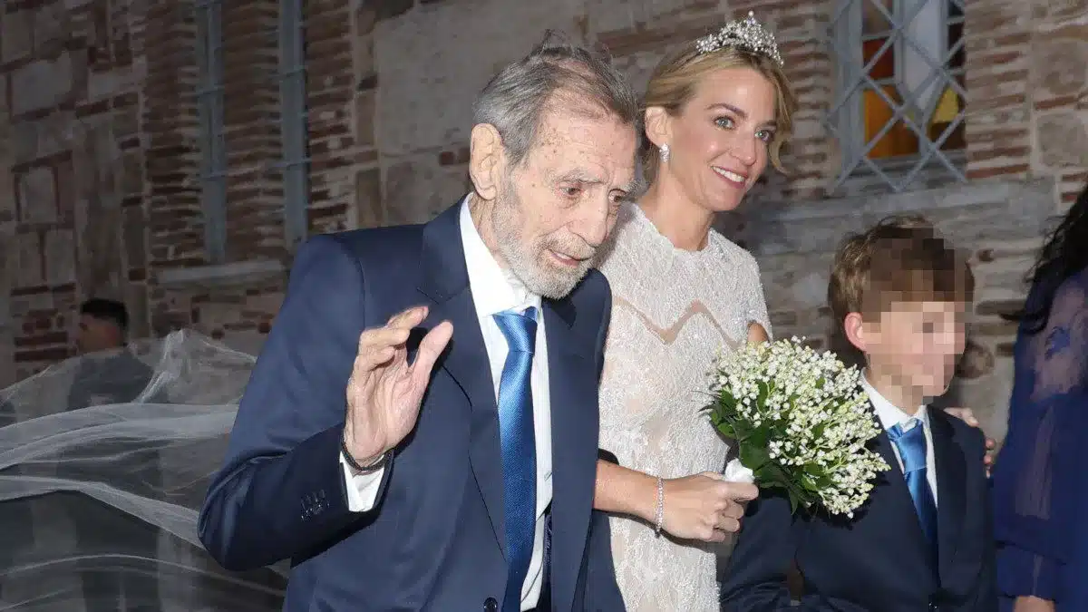 Γιώργος Βαρδινογιάννης: Η θυελλώδης ζωή του γόη «Καπετάνιου» - Η πολυφωτογραφημένη πρώην σύζυγός του, τα τρία παιδιά και το διαζύγιο 5 giorgos vardinogiannis xrysi vardinogianni