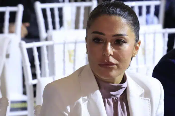 latinopoulou nipiagogos 696x464 1