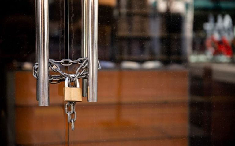 louketo closed business shutterstock 768x480 1