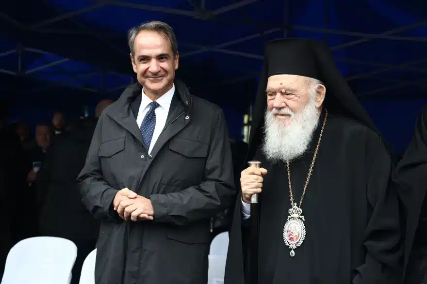 Συγκινεί ο πιλότος του μαχητικού F16 της ομάδας «ΖΕΥΣ» για την 28η Οκτωβρίου - Τι είπε για τους Έλληνες και την Ελλάδα 27 parelasi thessaloniki 1