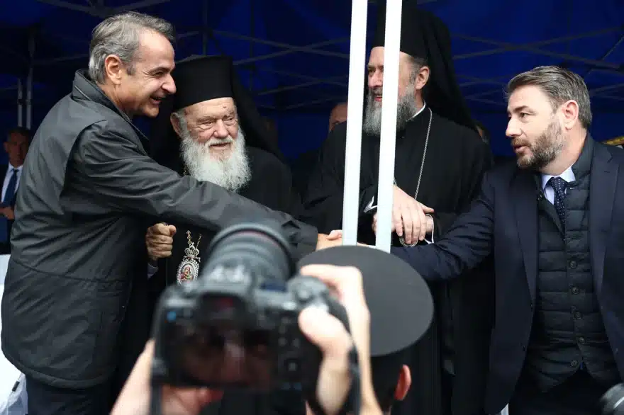 Συγκινεί ο πιλότος του μαχητικού F16 της ομάδας «ΖΕΥΣ» για την 28η Οκτωβρίου - Τι είπε για τους Έλληνες και την Ελλάδα 30 parelasi thessaloniki 4