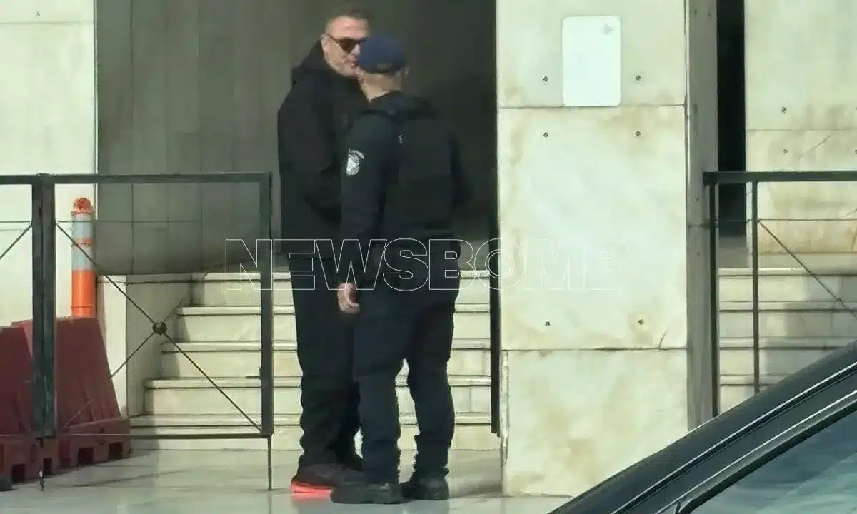 Στη ΓΑΔΑ εσπευσμένα ο Αντώνης Ρέμος 1 remos gada1