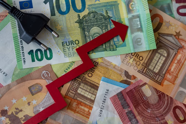 Ρεύμα: Ανησυχία για τα τιμολόγια του Νοεμβρίου – Τι αλλάζει για τα νοικοκυριά