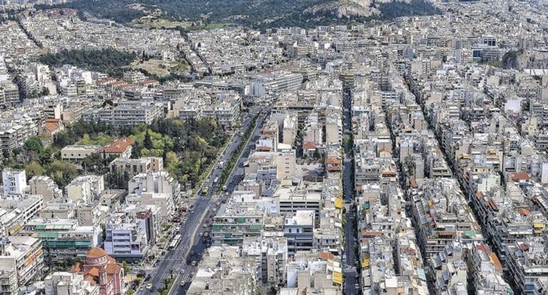 Συναγερμός στην Καλλιθέα: Εντοπίστηκαν φιαλίδια με επικίνδυνη ουσία – Εκκενώθηκαν 2 πολυκατοικίες