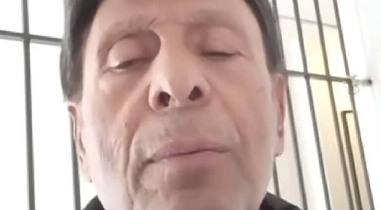 Ο Βασίλης Παϊτέρης κάνει TikTok μέσα από το κρατητήριο – «Ένα κράτος – μπάχαλο!»
