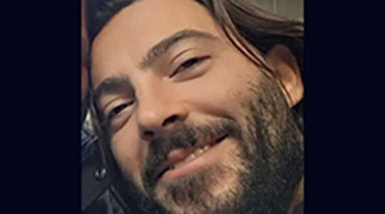 Δε θα πιστέψετε τίνος Έλληνα πρωταγωνιστή είναι γιος ο νεαρός