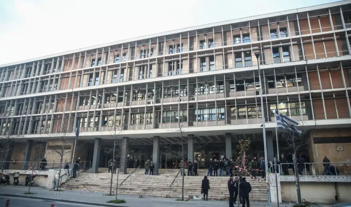 Στη φυλακή πρώην στρατιωτικός που έκλεψε 300.000 λίτρα πετρελαίου από αγωγό του στρατού 3 thessaloniki sti fylaki proin stratiotikos